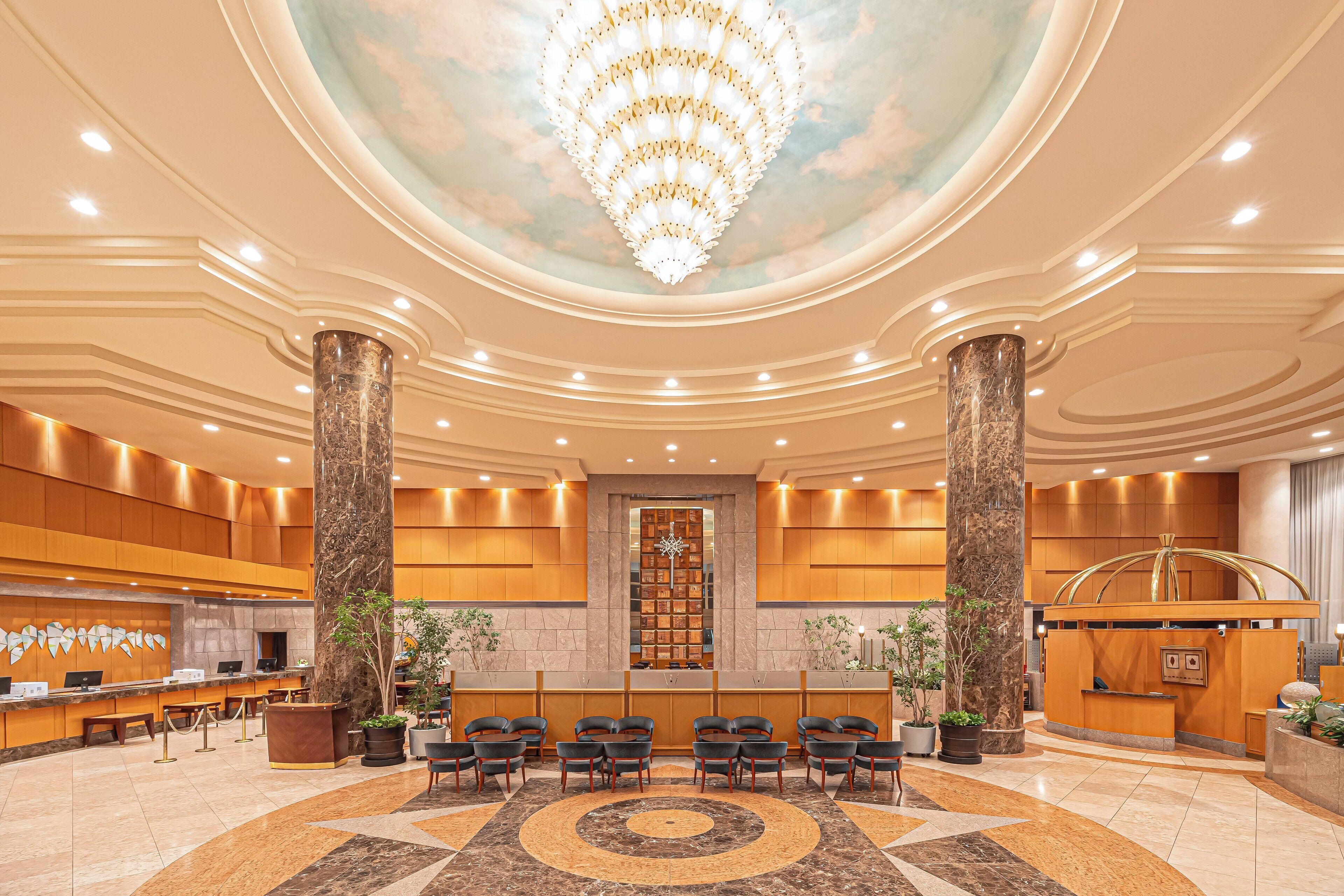 Stay at ANA Crowne Plaza Toyama - Recommended Hotels in Toyama Castle