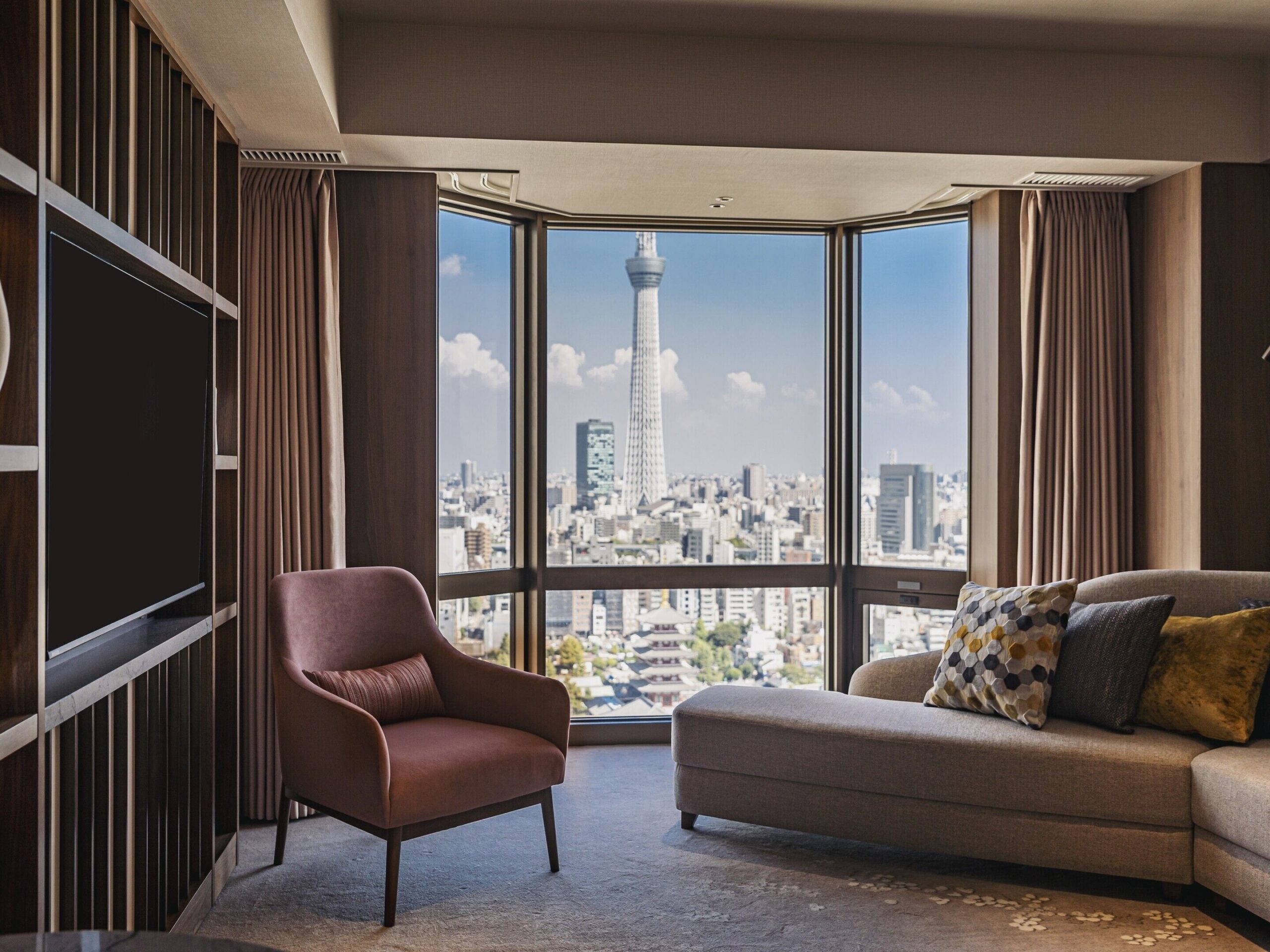 Stay at Asakusa View Hotel - Recommended Hotels in Asakusa Senso-ji