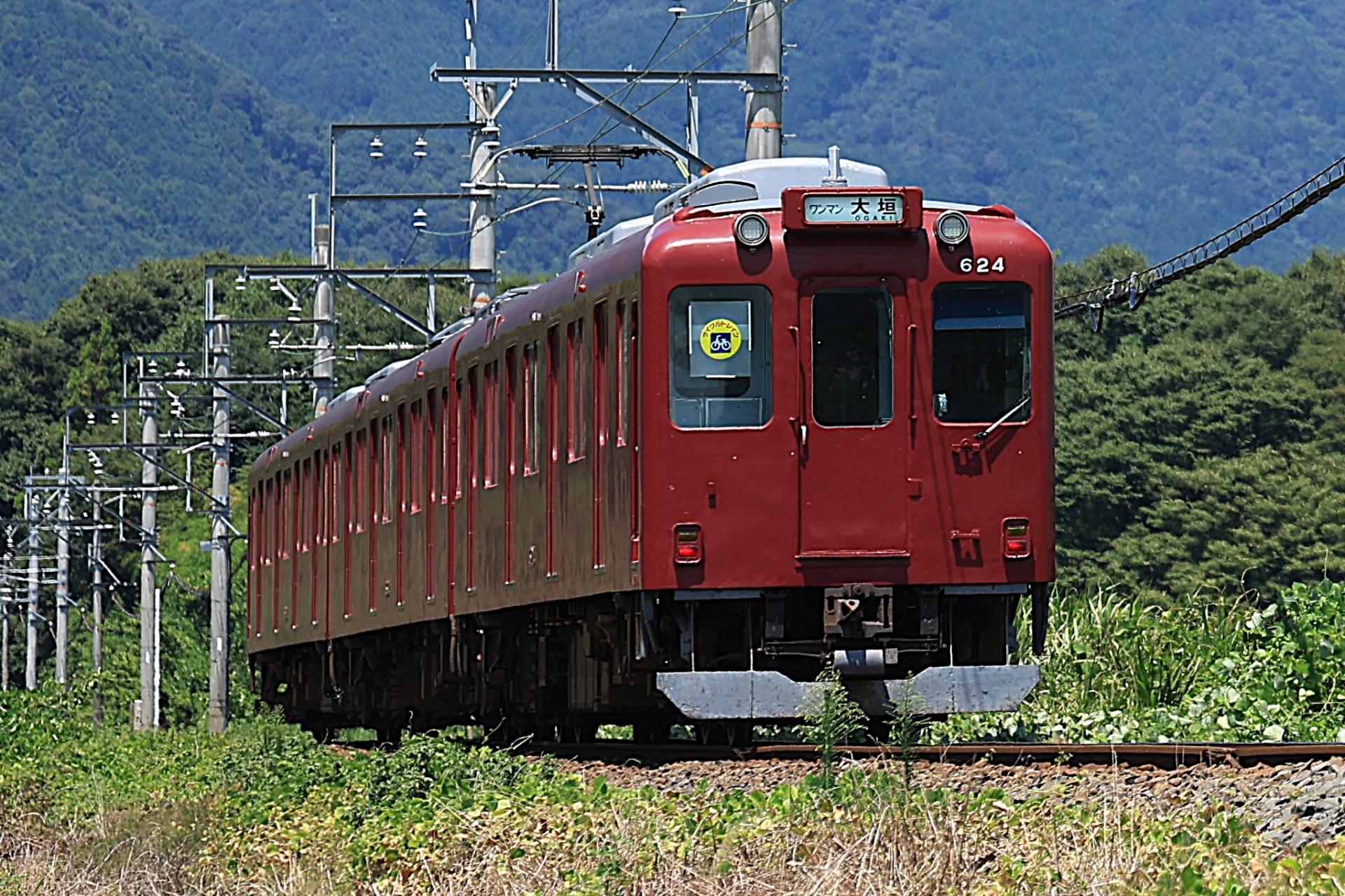 I Wrestled a Bike Bag for 20 Minutes – And Found the Real Japan via Local Trains in Chiba