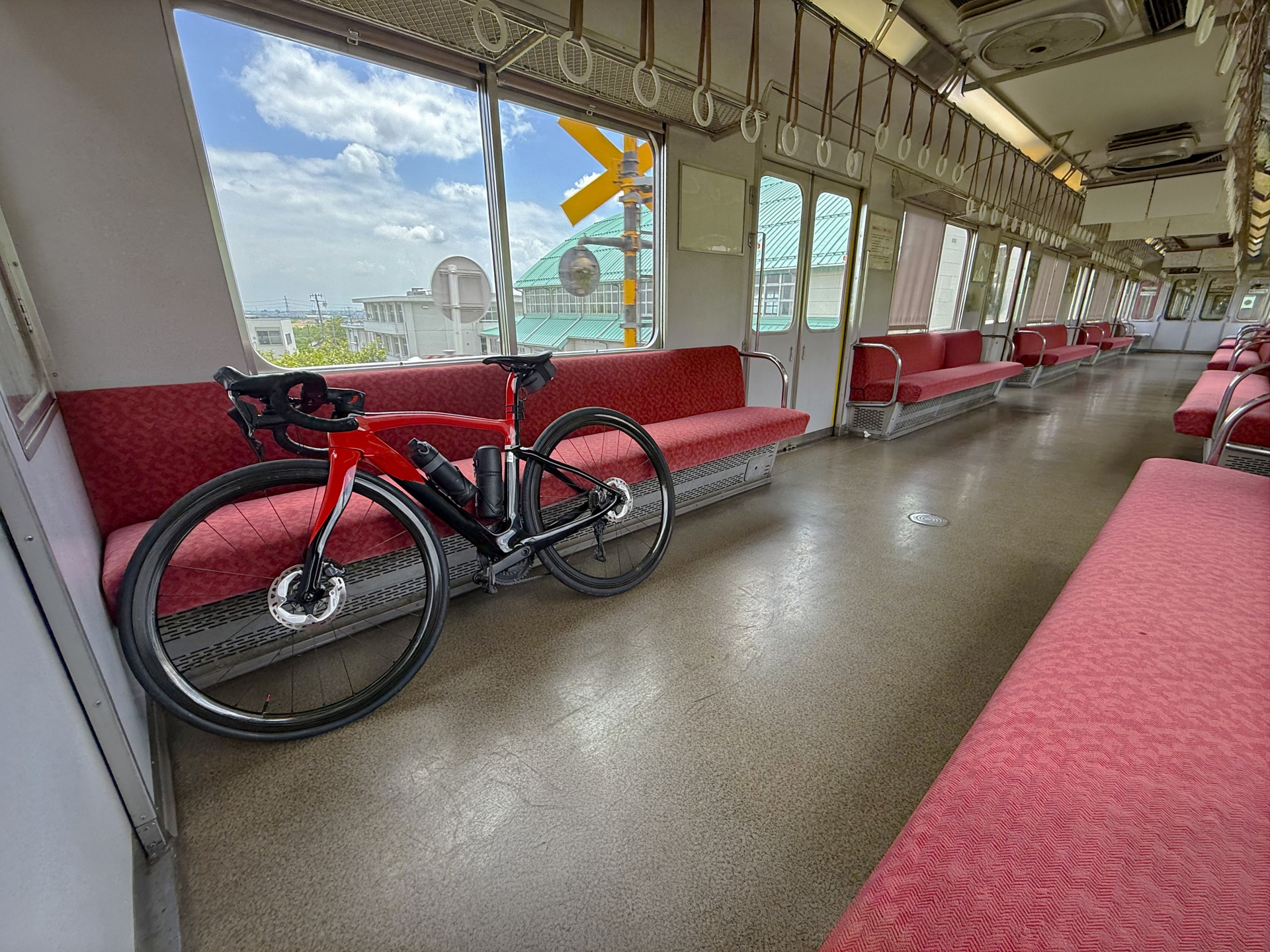 The Ultimate Freedom: Why You Should Take a Bike on a Japanese Train - Horospo Guide