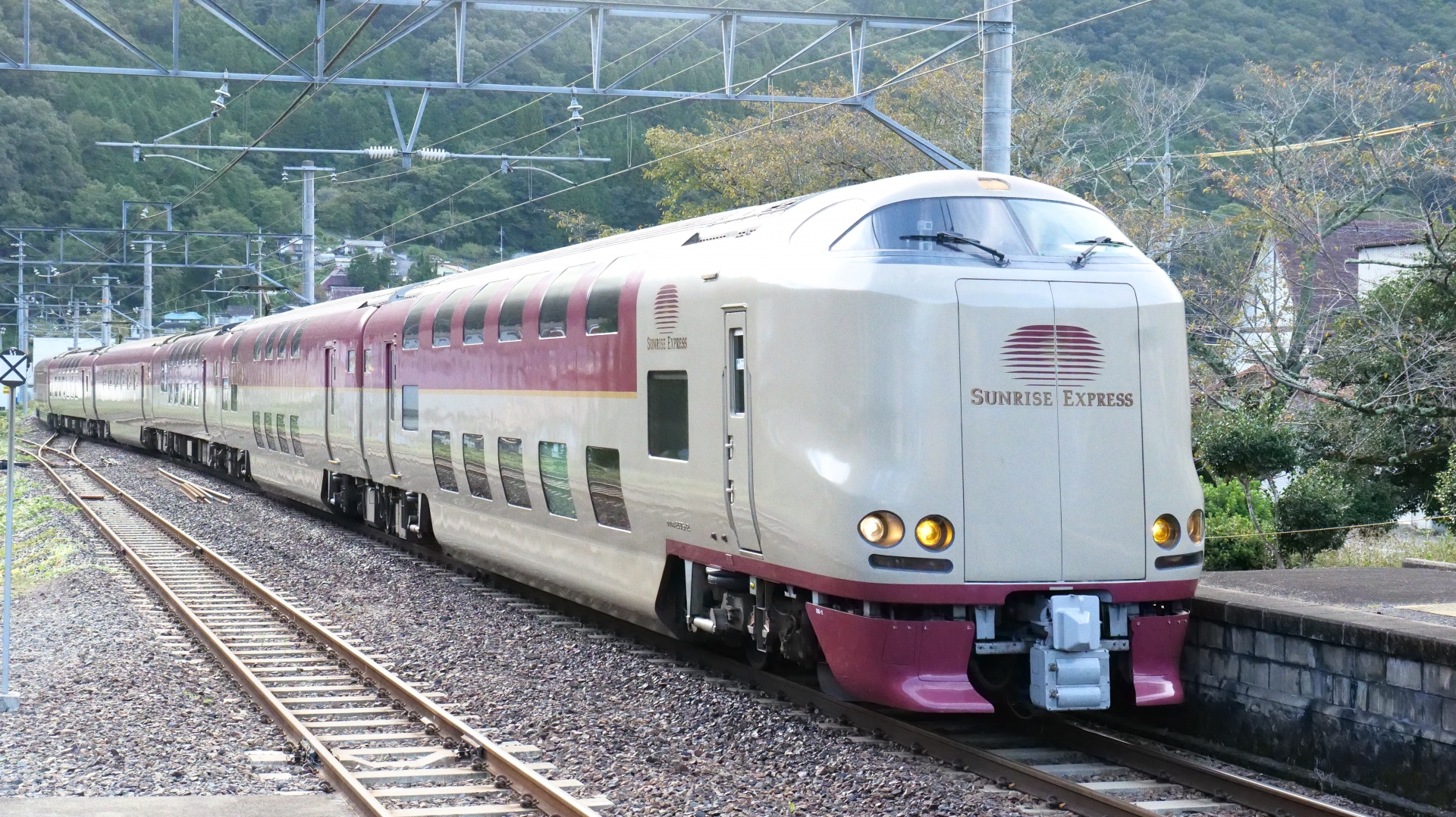 I Traded My Shinkansen Ticket for a Slow Train—And I’m Never Going Back