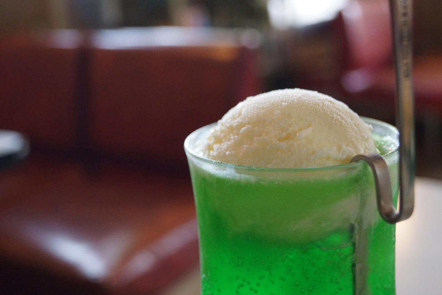 Why I’d Trade My Modern Espresso for a ¥500 Retro Breakfast in Nagoya