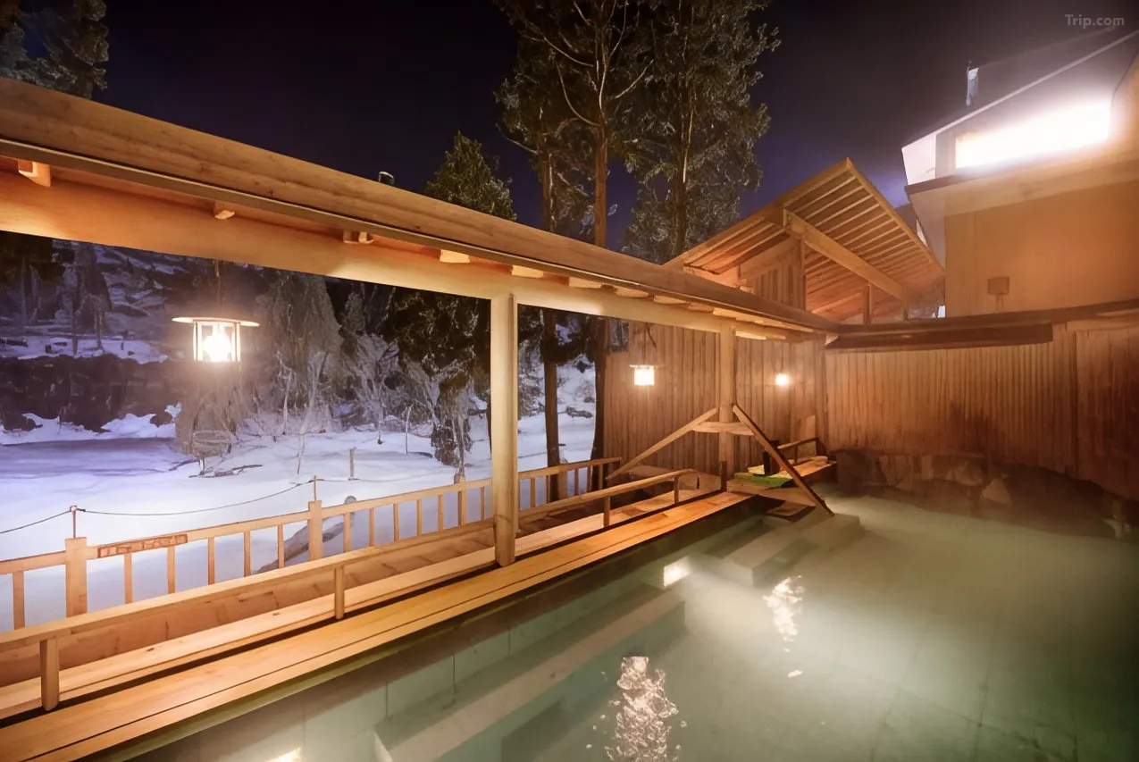 Stay at Ginzanso - Recommended Hotels in Ginzan Onsen