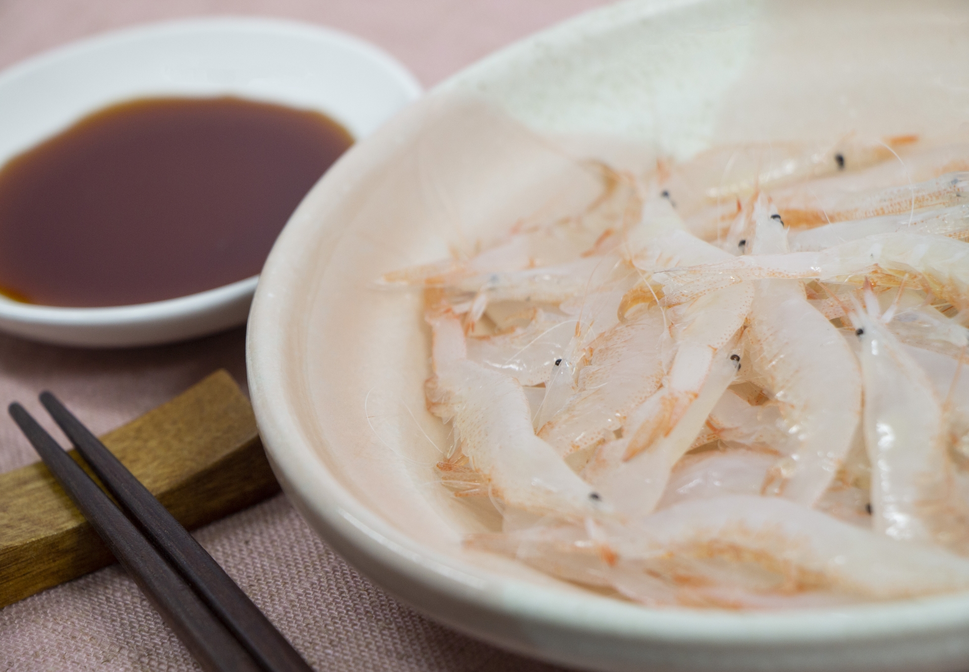 Famous Local Specialty: Shiro-ebi (White Shrimp) Sashimi in Amaharashi Coast