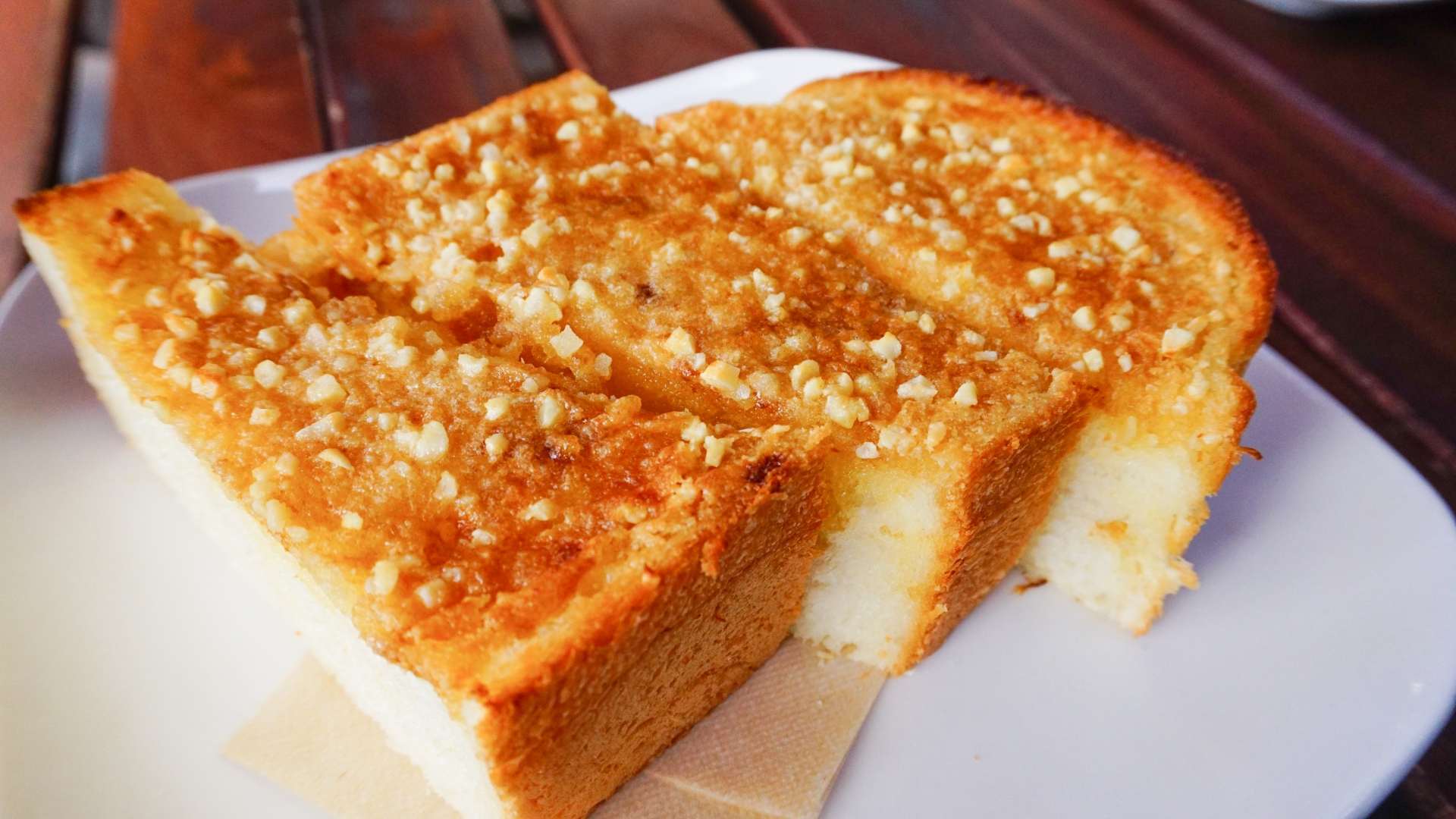 Famous Local Specialty: Almond Toast in Himeji Castle