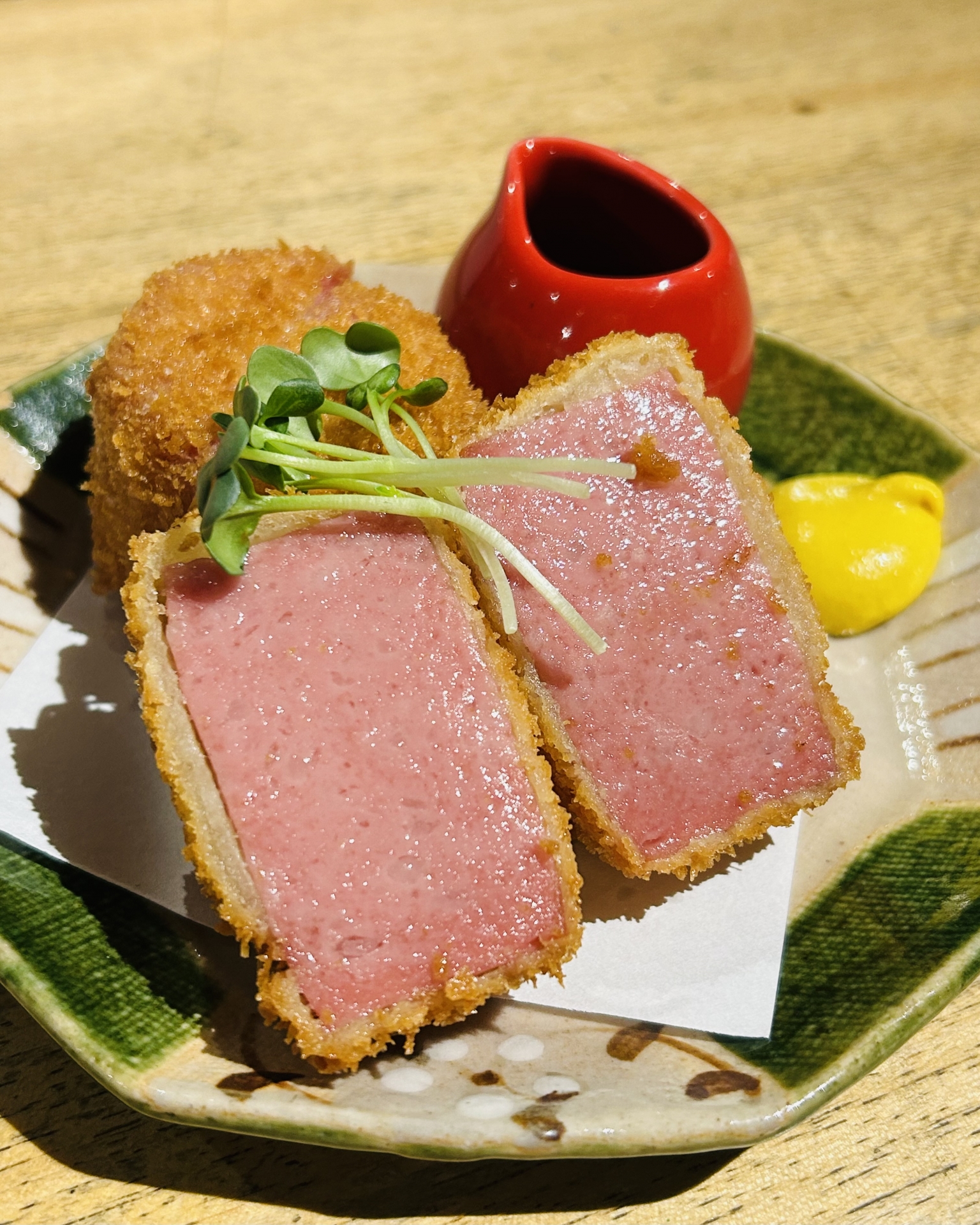 Famous Local Specialty: Kamakura Ham Cutlet in Kotoku-in