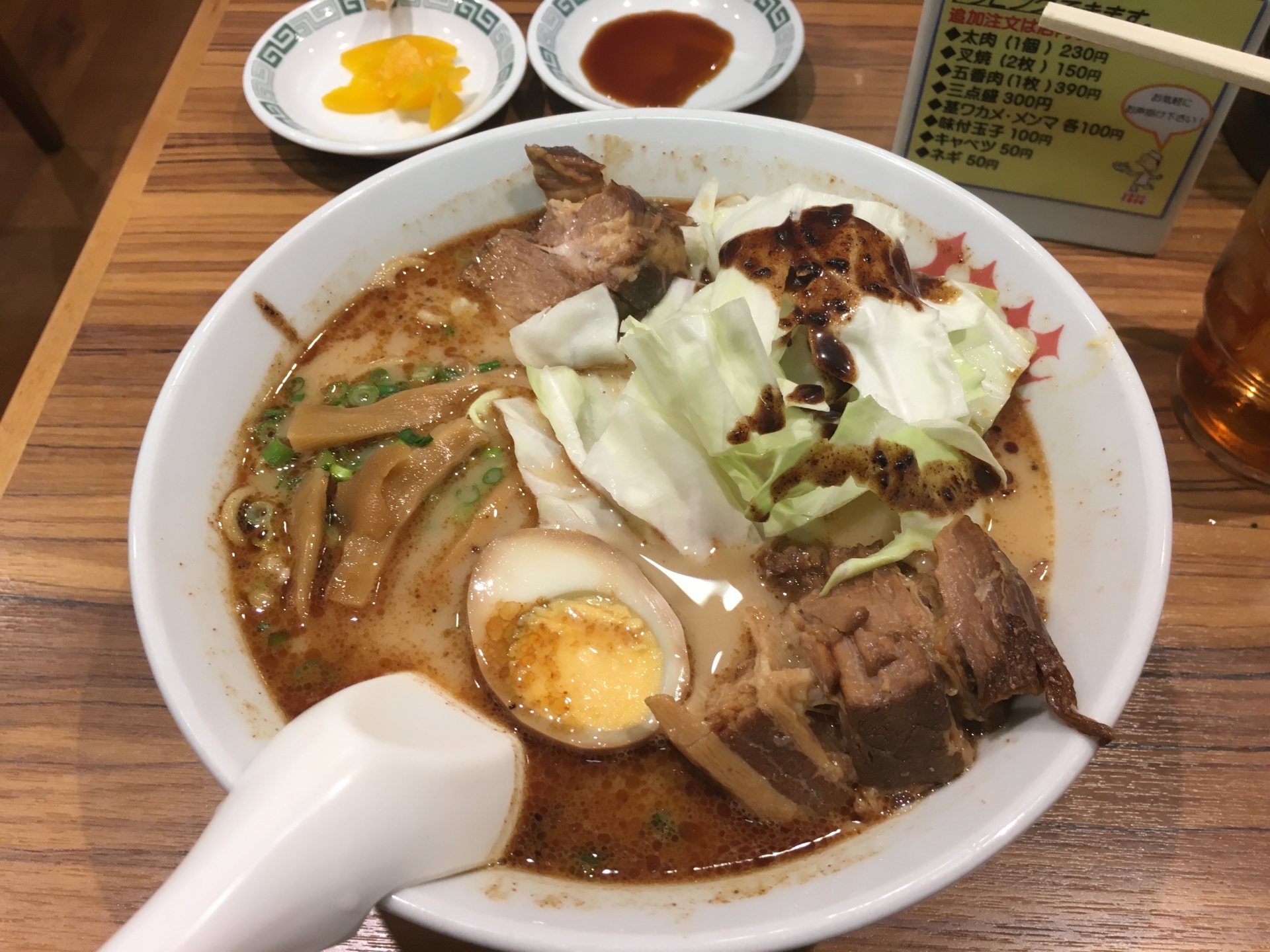 Famous Local Specialty: Kumamoto Tonkotsu Ramen in Kumamoto Castle