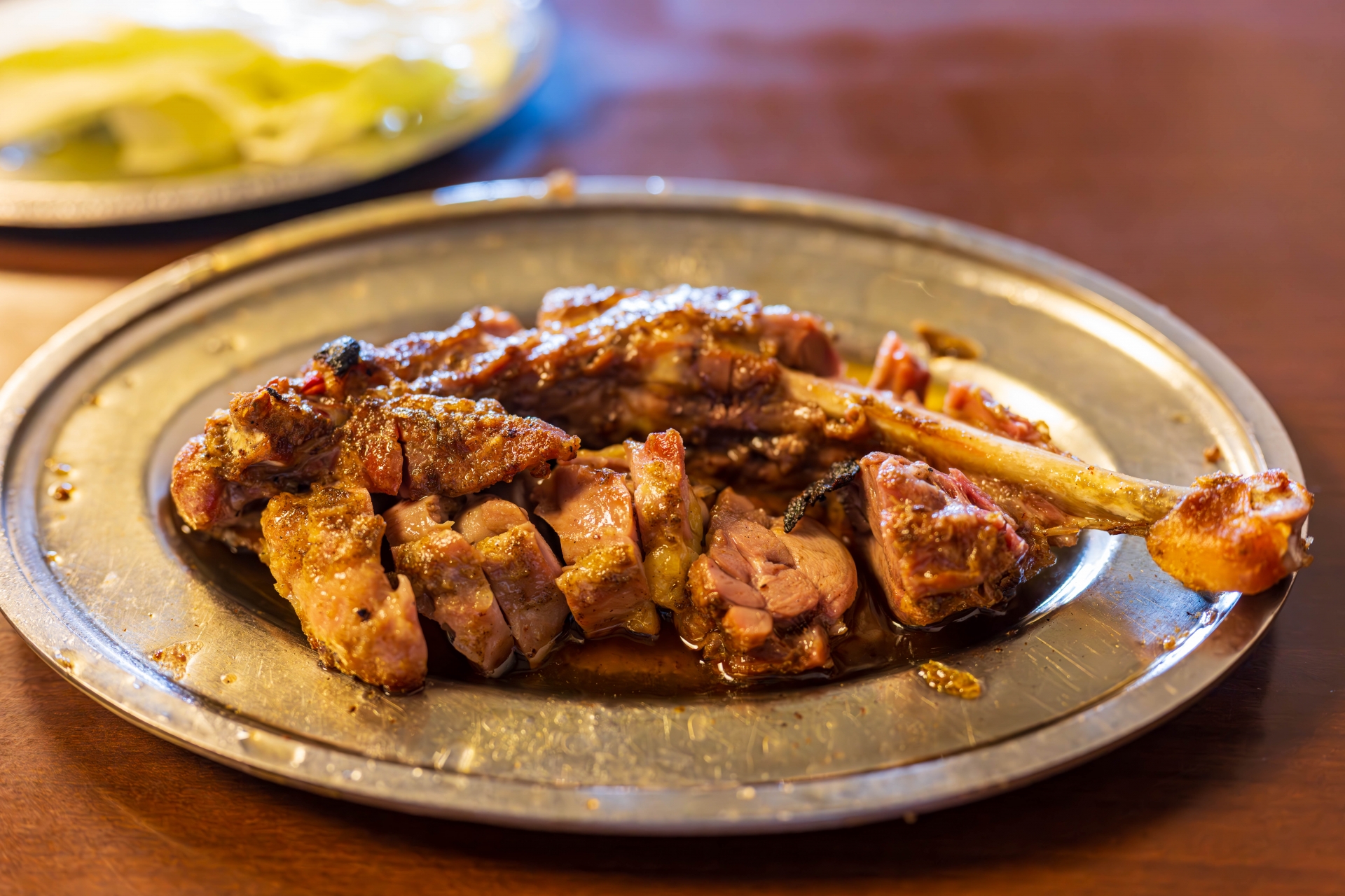 Famous Local Specialty: Honetsuki-dori in Ritsurin Garden