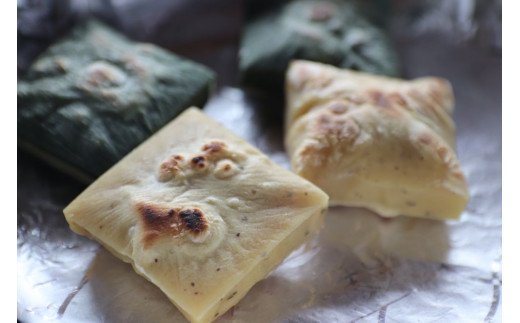 Famous Local Specialty: Tochi-mochi (Horse Chestnut Cakes) in Shirakawa-go