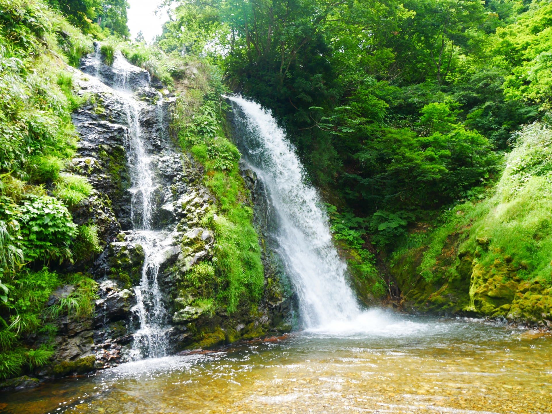Atmospheric view of Ginzan Onsen - Japan Travel Guide