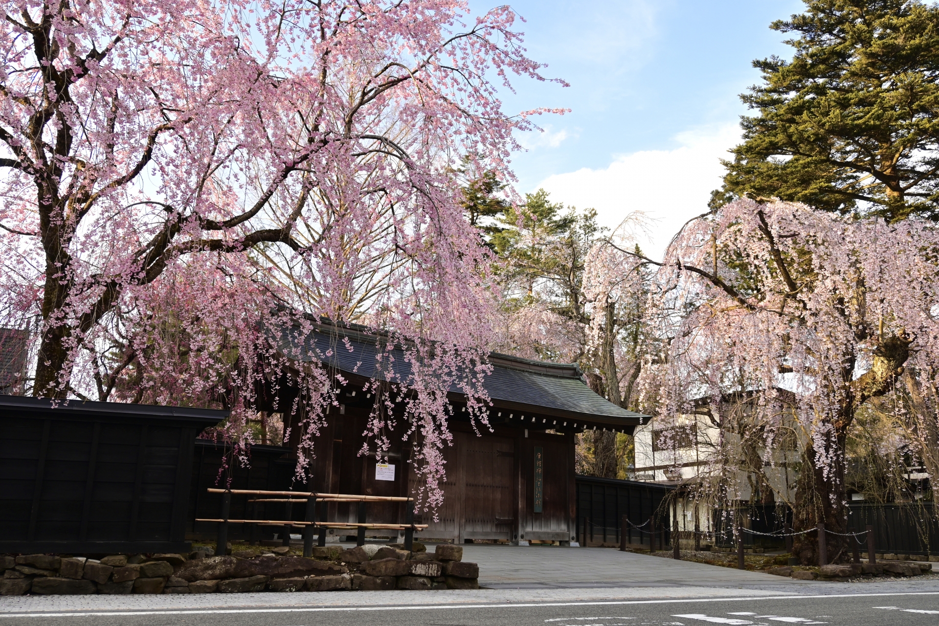 Whispers of the Samurai: A Journey Through Kakunodate’s Obsidian Past - Japan Travel Guide | HOROSPO