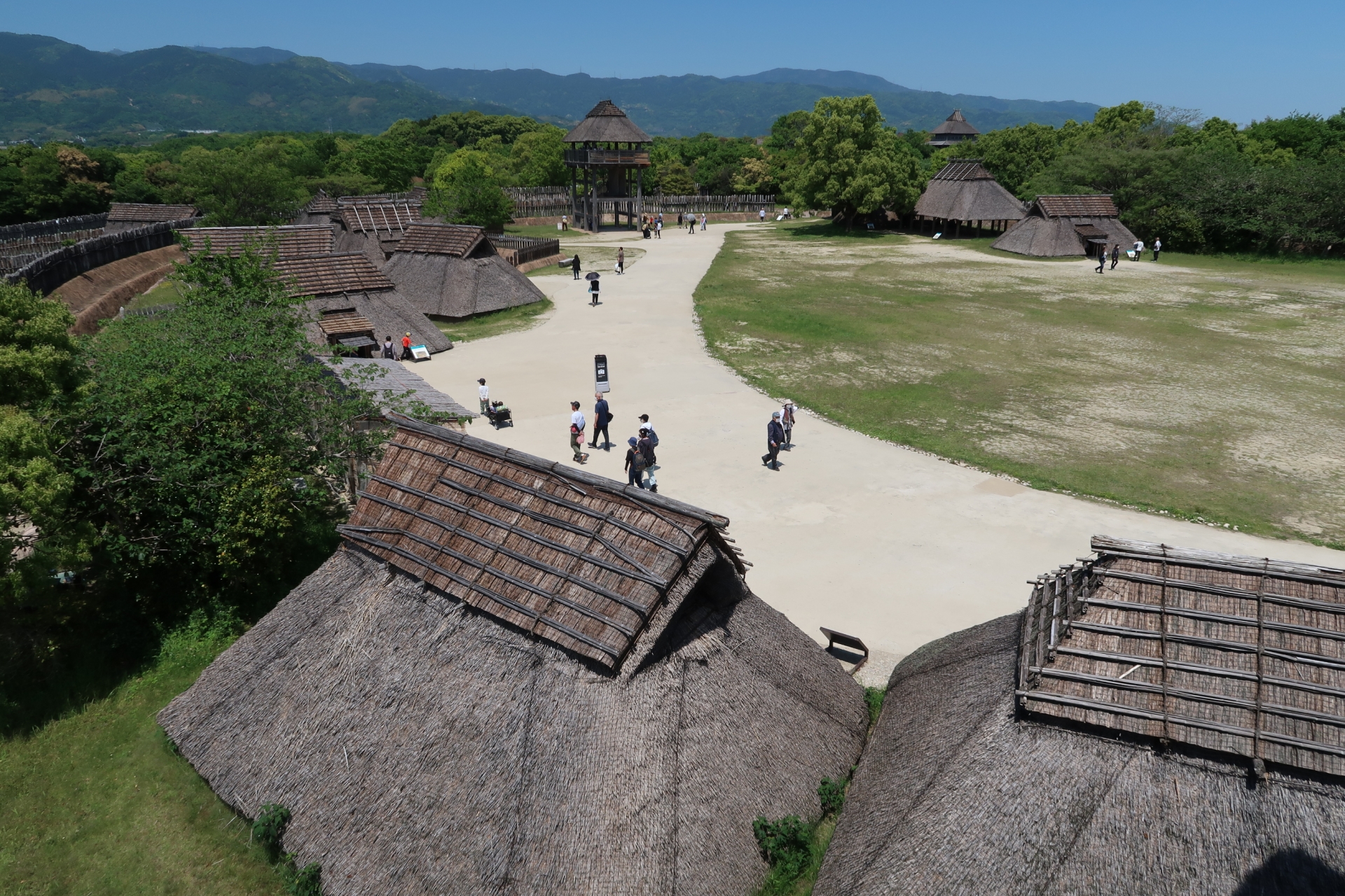 Atmospheric view of Yoshinogari Park - Japan Travel Guide