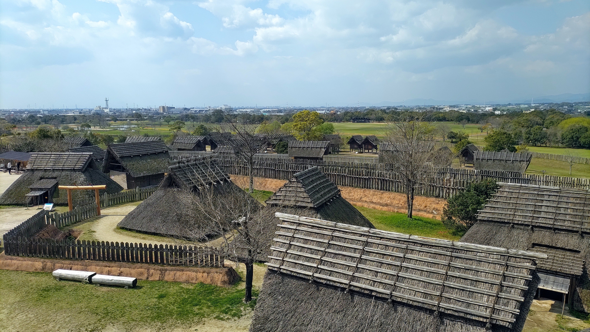 Echoes of the Yayoi: A Soul-Stirring Odyssey Through Yoshinogari Park - Japan Travel Guide | HOROSPO