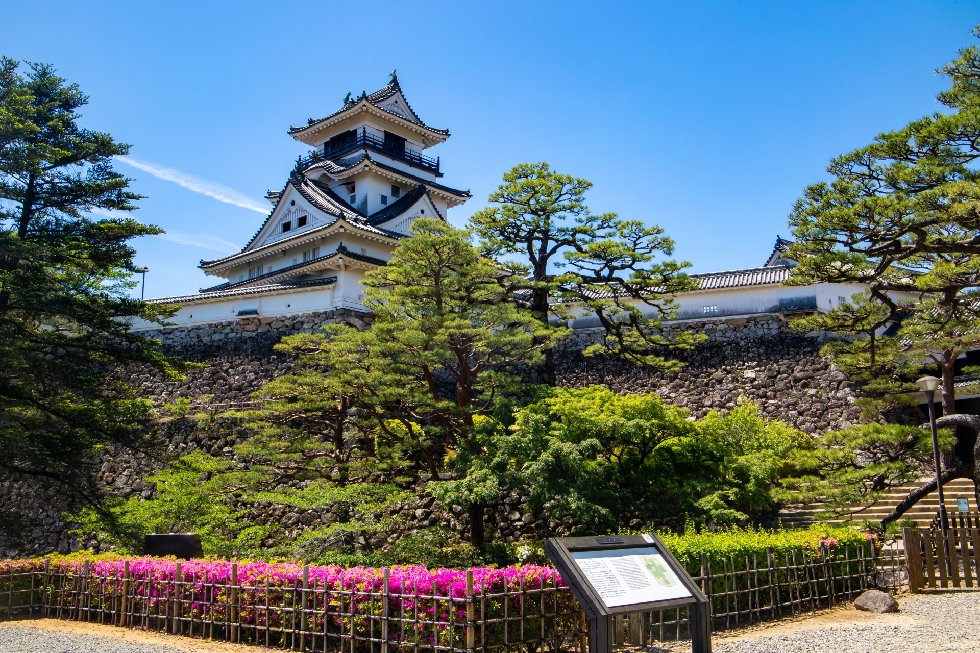Kochi Castle - Best things to do in Hirome Market
