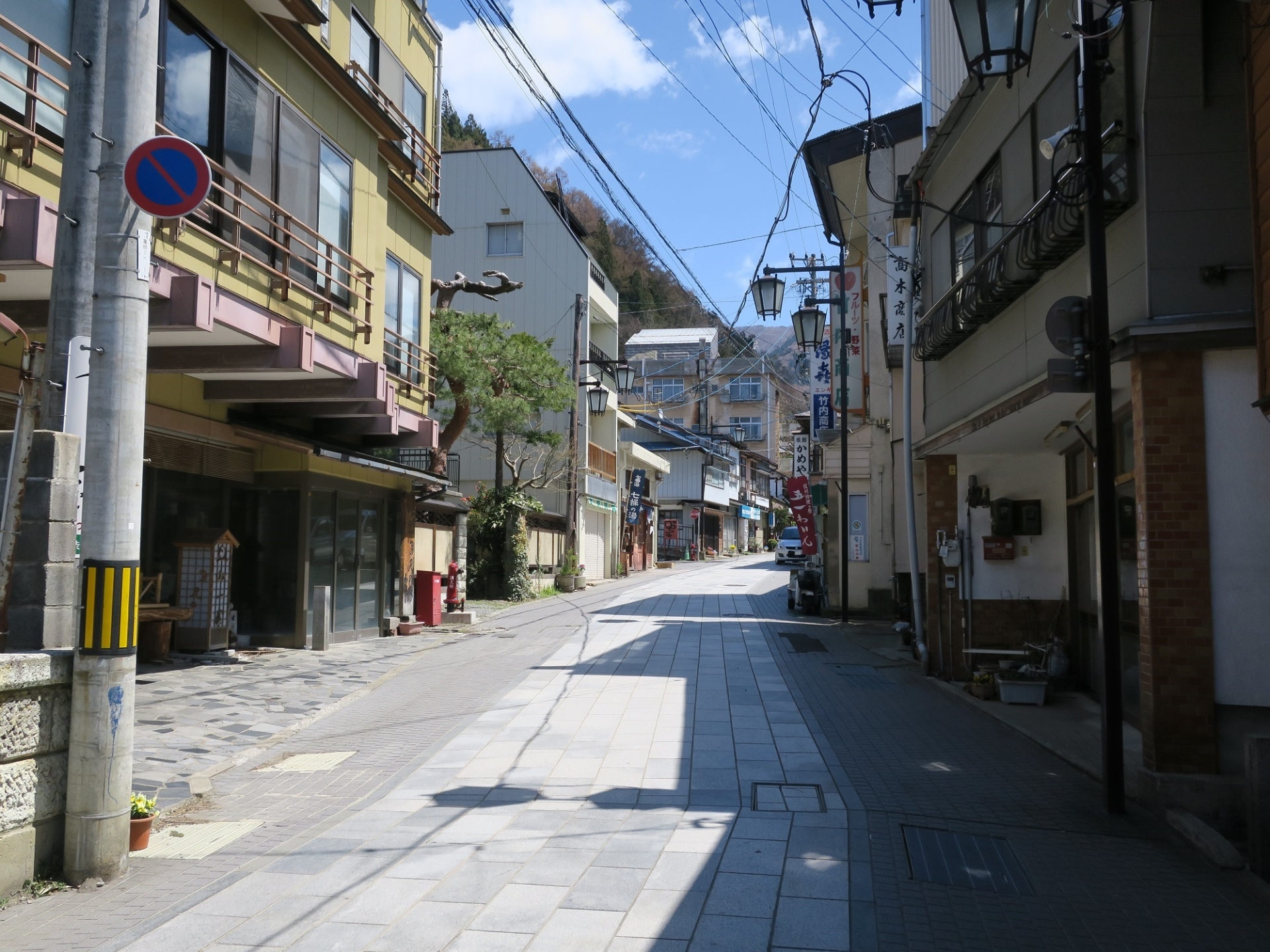 Shibu Onsen Cobblestone Streets - Best things to do in Jigokudani Monkey Park
