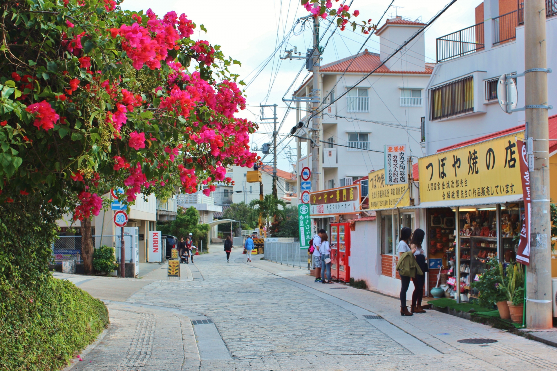 Tsuboya Yachimun Street - Best things to do in Kokusai Dori