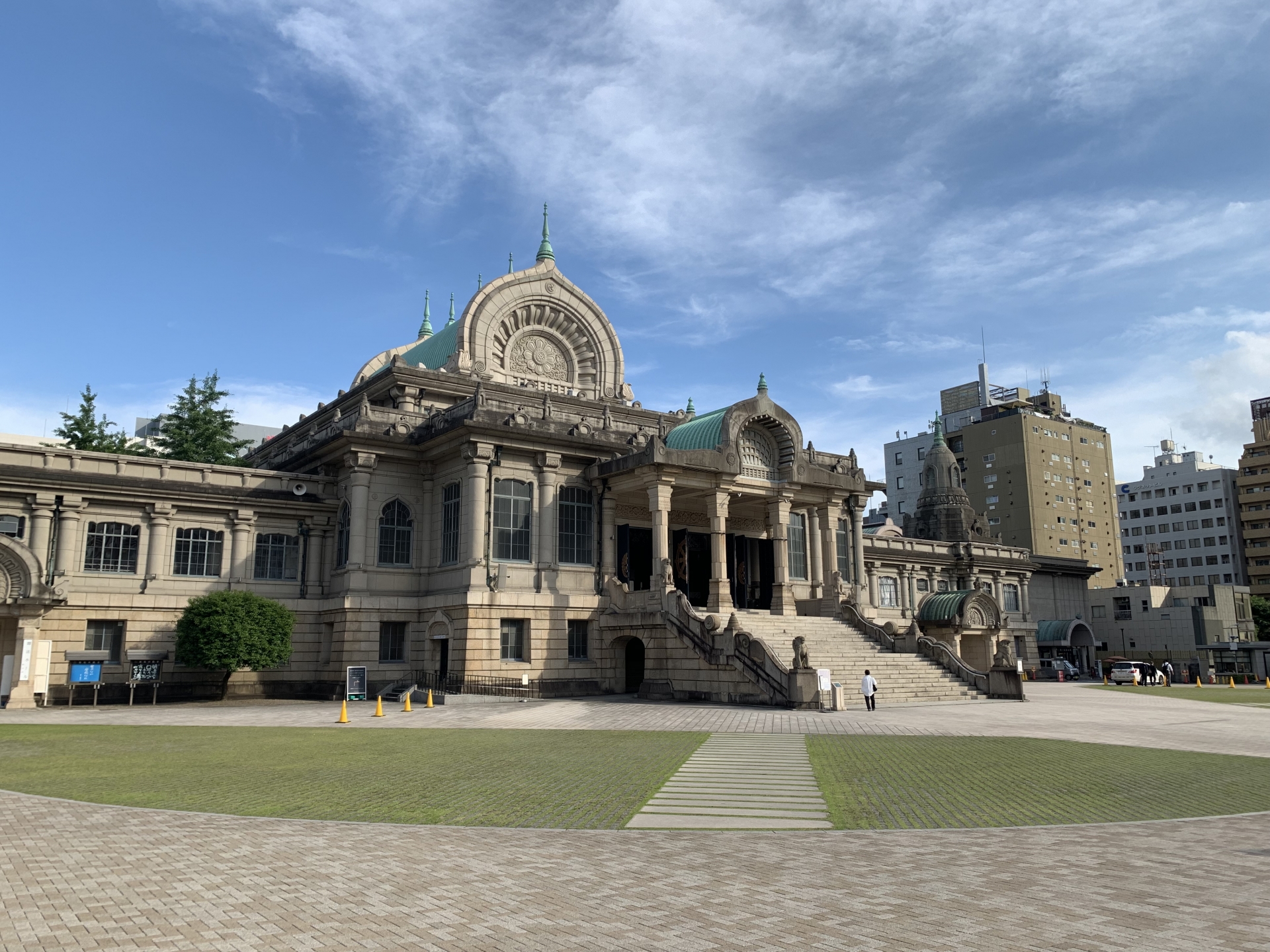 Tsukiji Hongwanji Temple - Best things to do in Tsukiji Outer Market