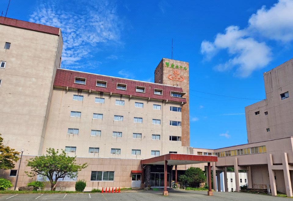 Stay at Oga Hotel - Recommended Hotels in Oga Peninsula