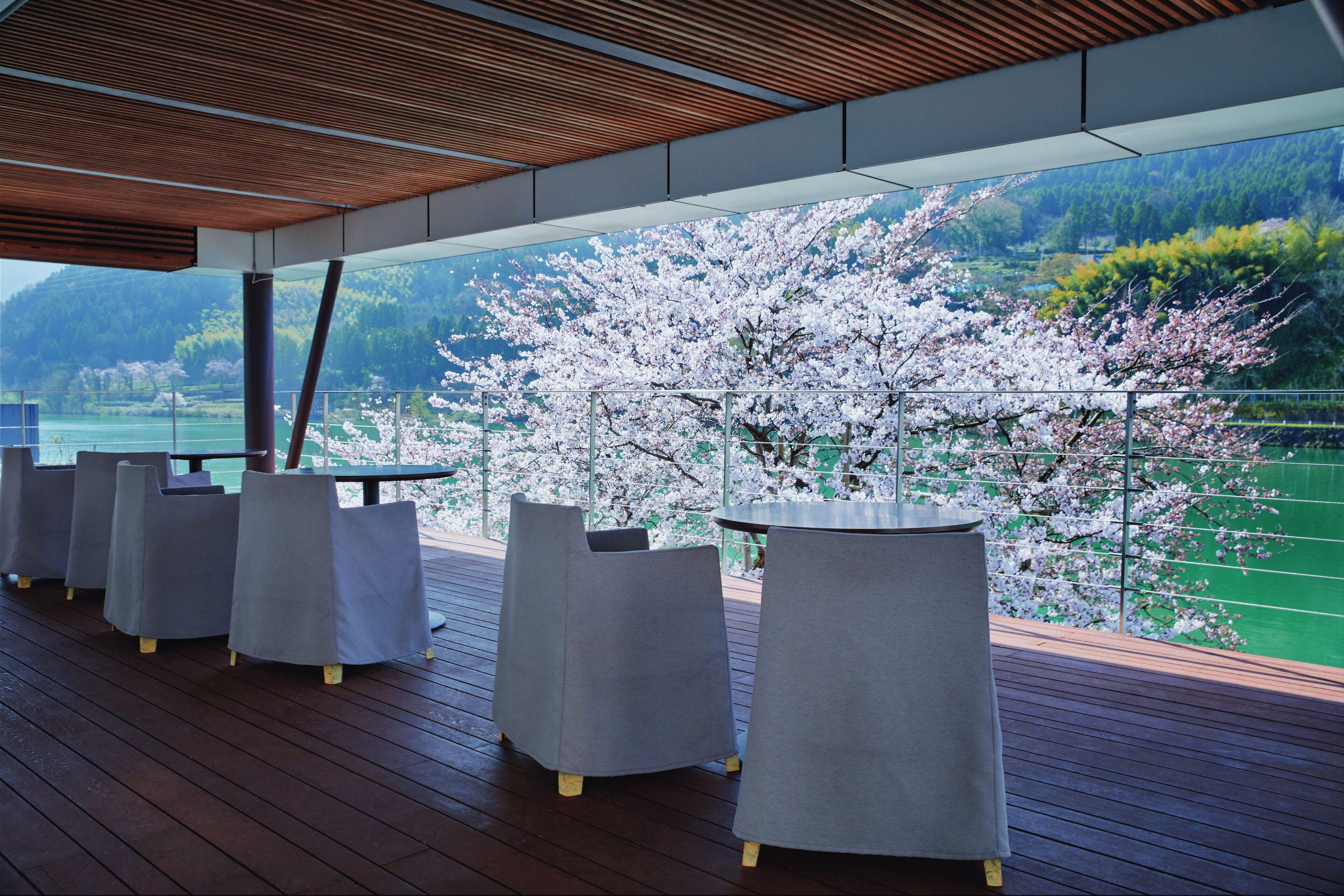 Stay at Hotel River Retreat Garaku - Recommended Hotels in Toyama Castle