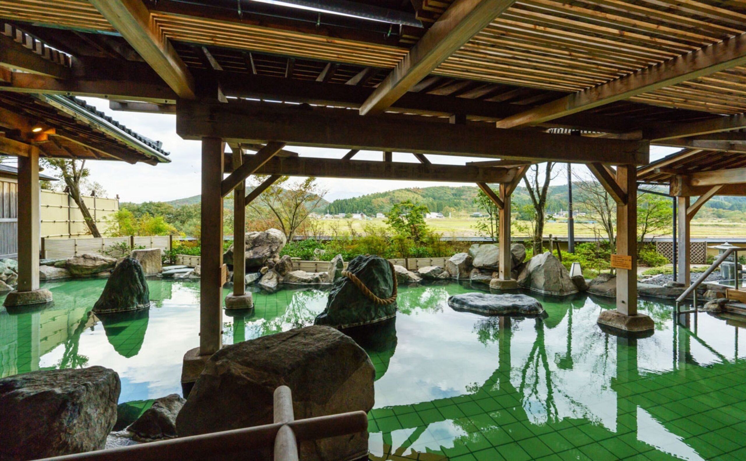 Stay at Shiratama-no-yu Kahou - Recommended Hotels in Ponshukan Sake Museum