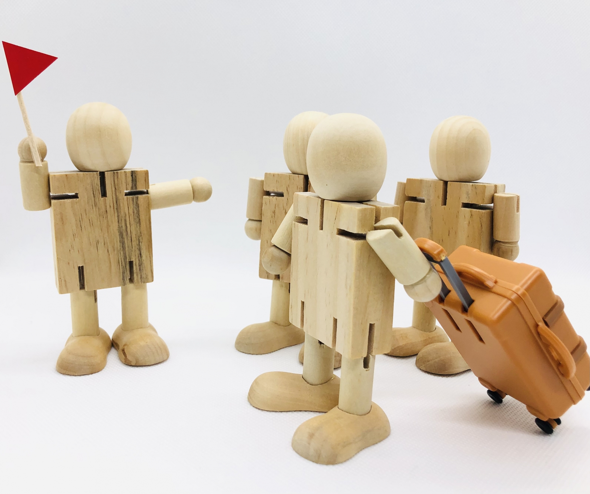 The 2025 Guide to Choosing Between English and Japanese Tours in Japan