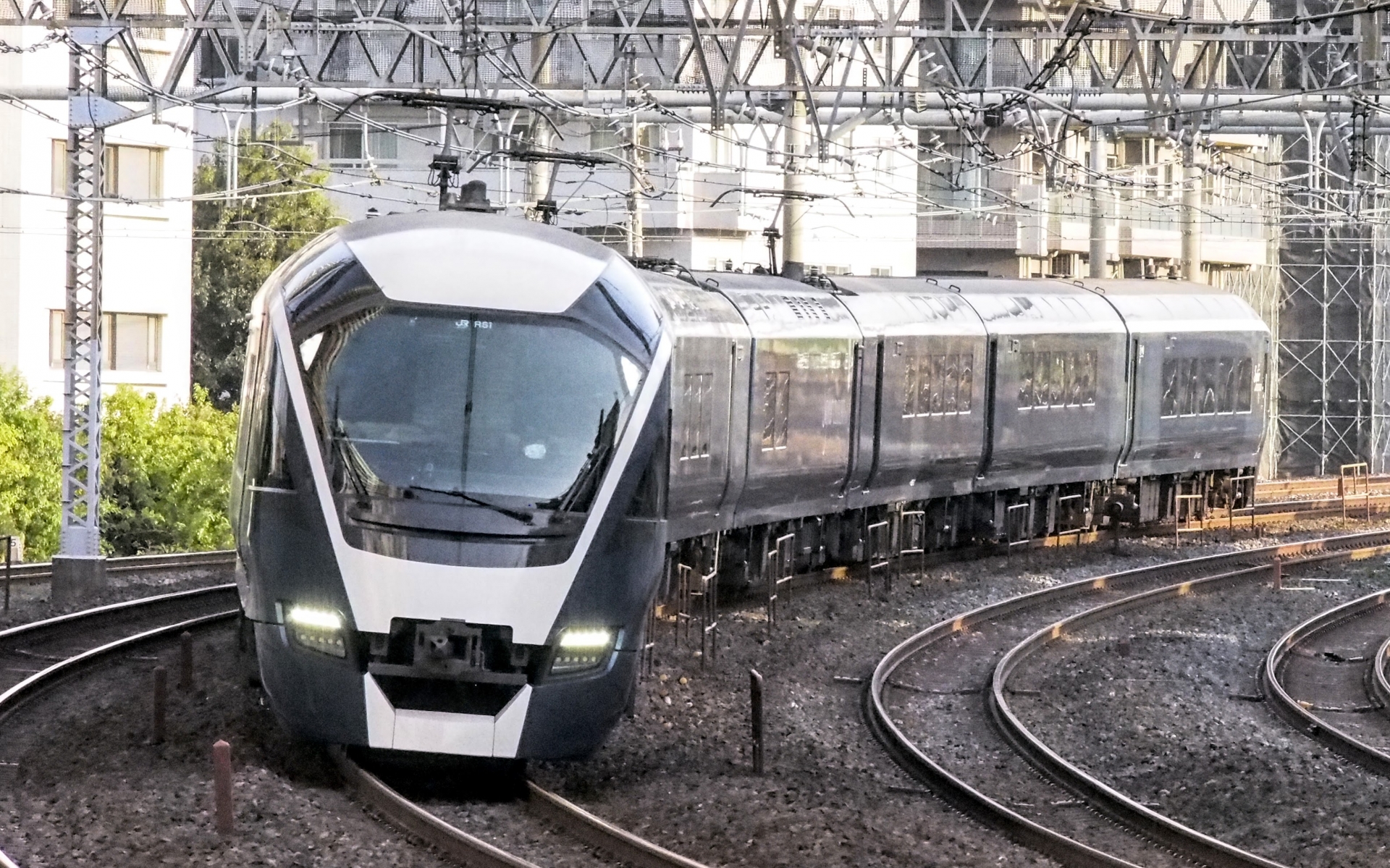 Why I Stopped Stressing Over Japan’s Impossible Train Bookings—My 2025 Hacks