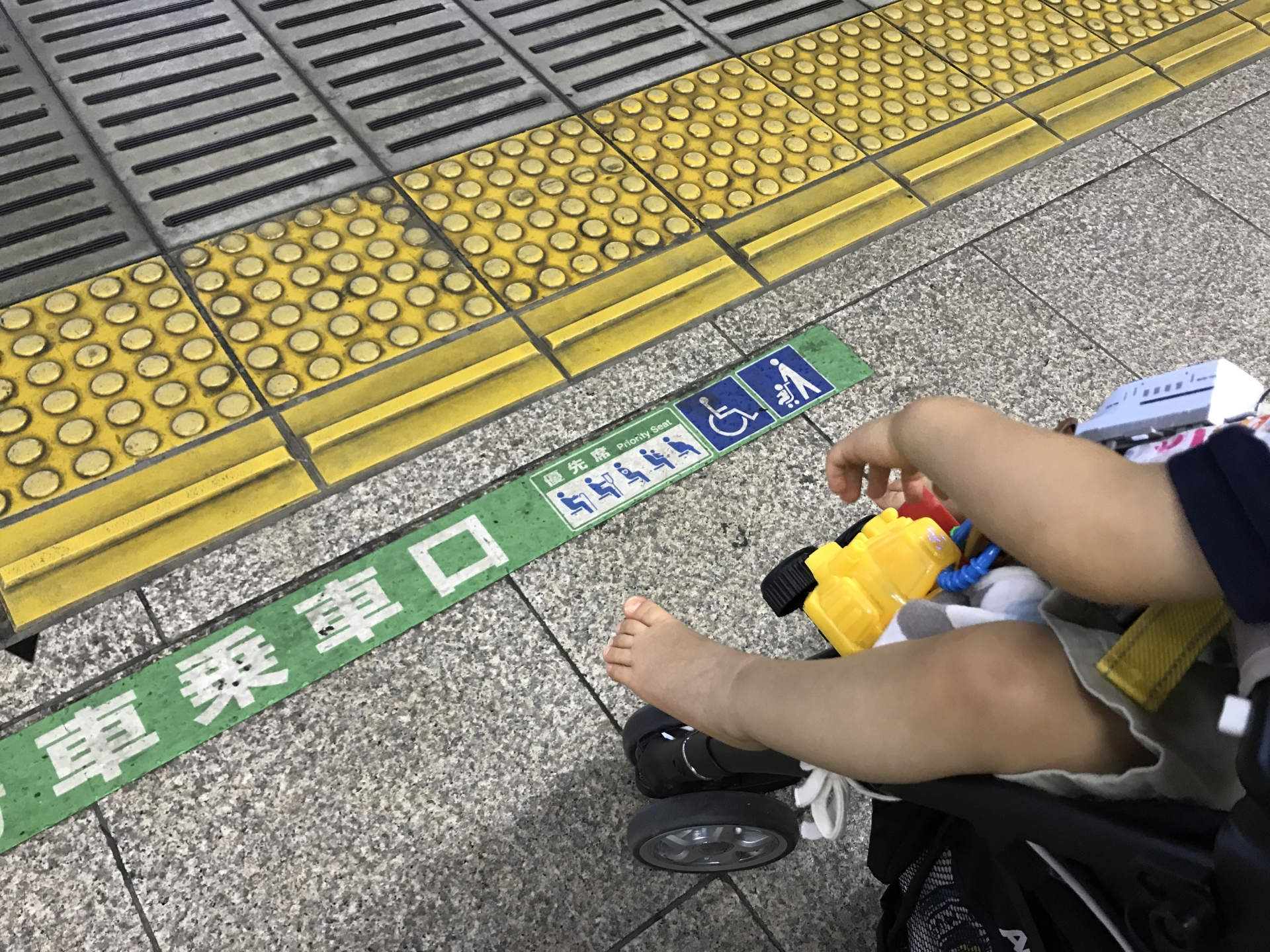 Why I Almost Cried at Shinjuku Station: My 2025 Stroller Survival Hacks